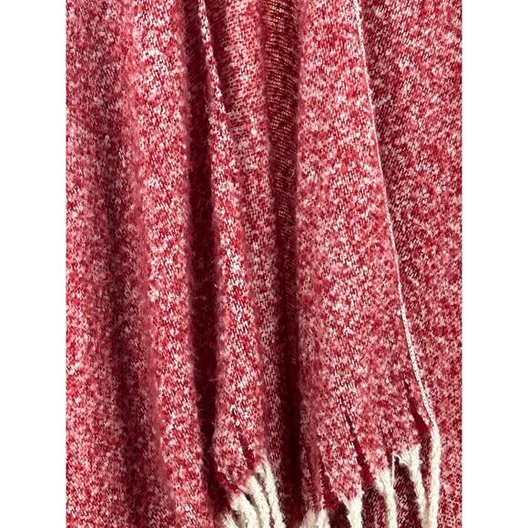 Just Be Shawl Poncho Red Knit Fringe Hem‎ Soft Cozy One Size - Picture 8 of 9